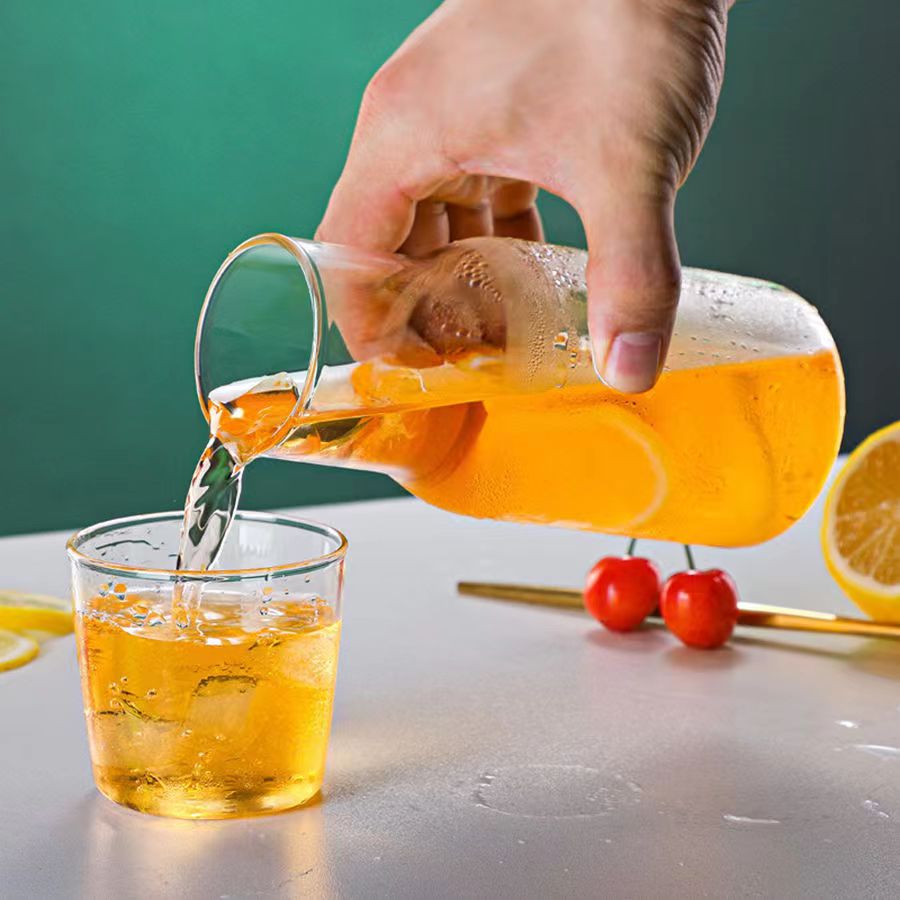 Verres personnalisés de différents styles, capacités et spécifications