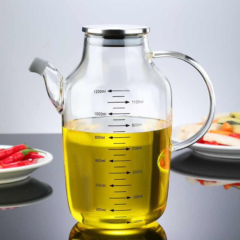 La bouteille d'huile en verre est-elle facile à nettoyer ?