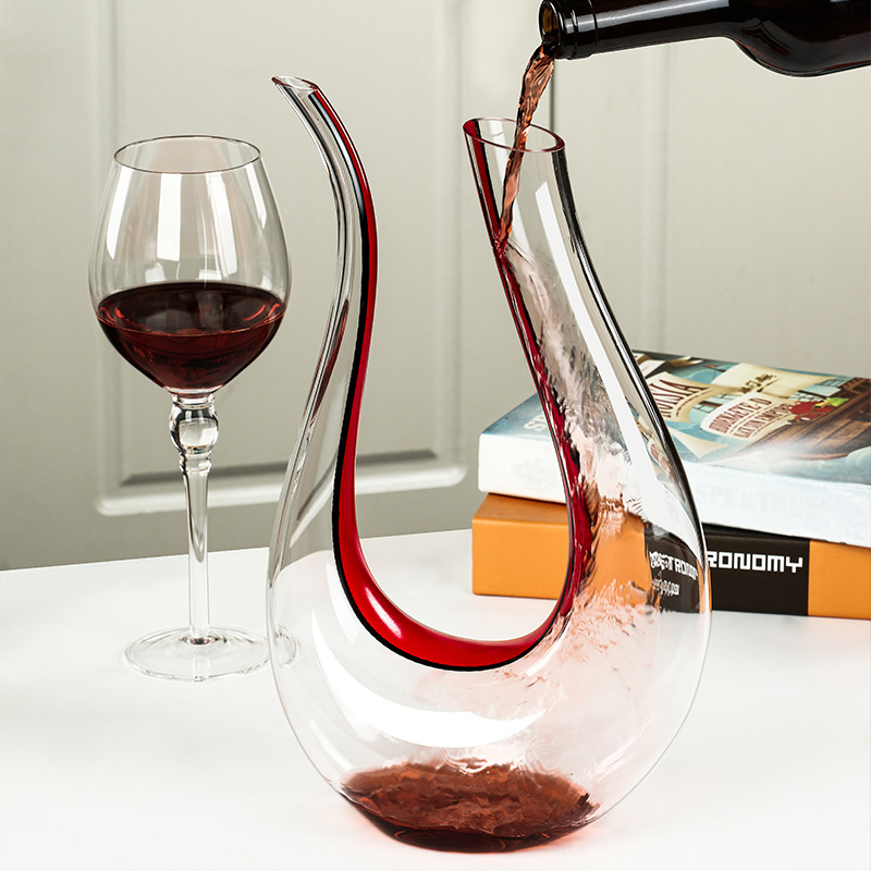 Carafe en verre harpe