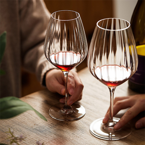 Verre à vin rouge en cristal haut de gamme