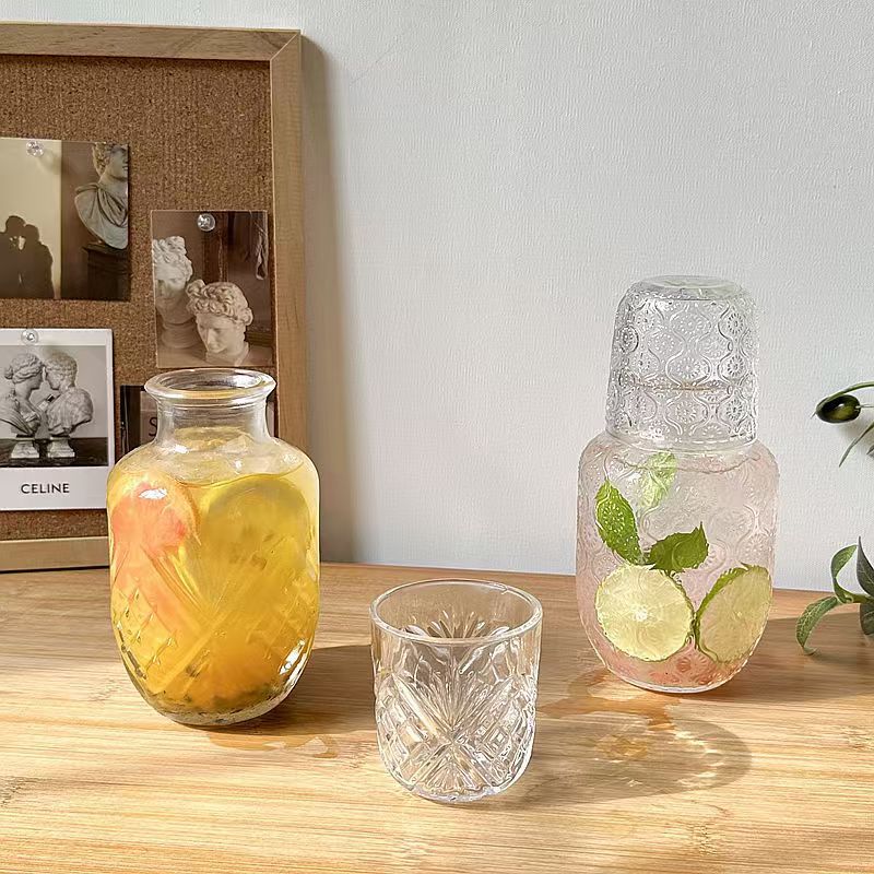 Jus et théière à texture tissée en relief transparent de grande capacité et de grande valeur