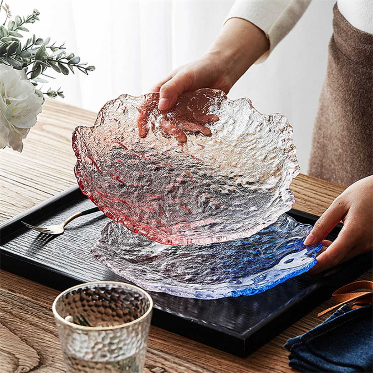 Assiette japonaise en verre de rosée glacée faite à la main