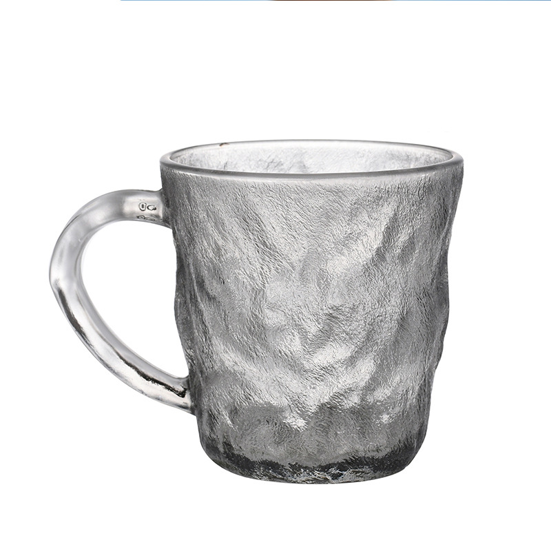 Tasse en verre minimaliste moderne de style glacier avec poignée