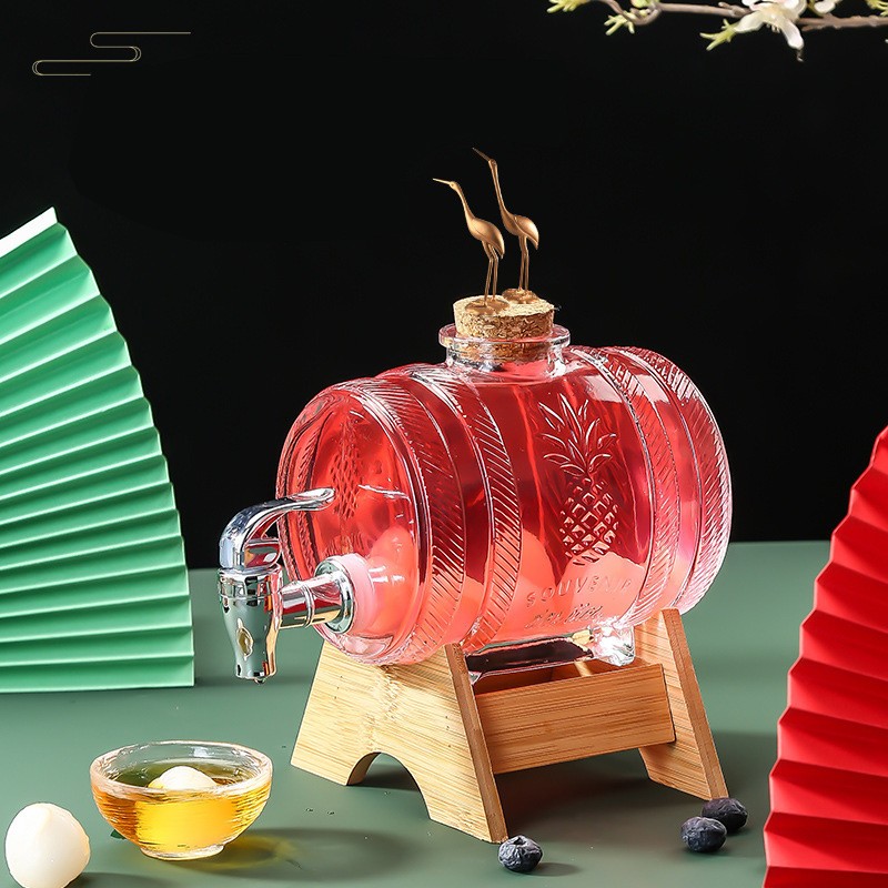 Bouteille de vin en verre transparent